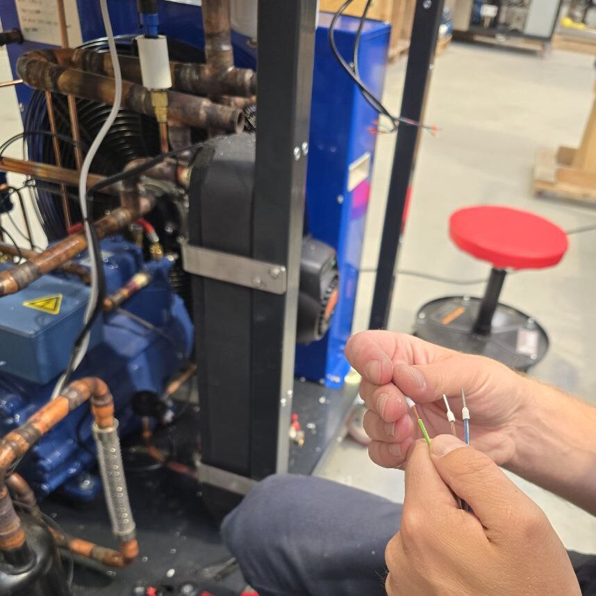 Hand assembly of Leosmak freeze dryer with precision quality control